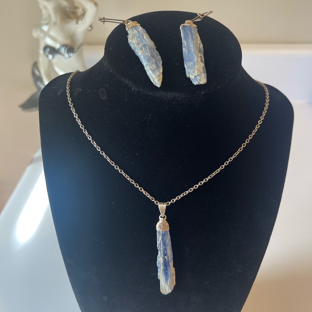 💎 BOGO 💎 SET Kyanite Necklace & Matching Kyanite Earrings w/ Gold & Silver Mica